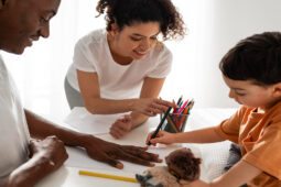 Como praticar a educação respeitosa - Imagem de Freepik